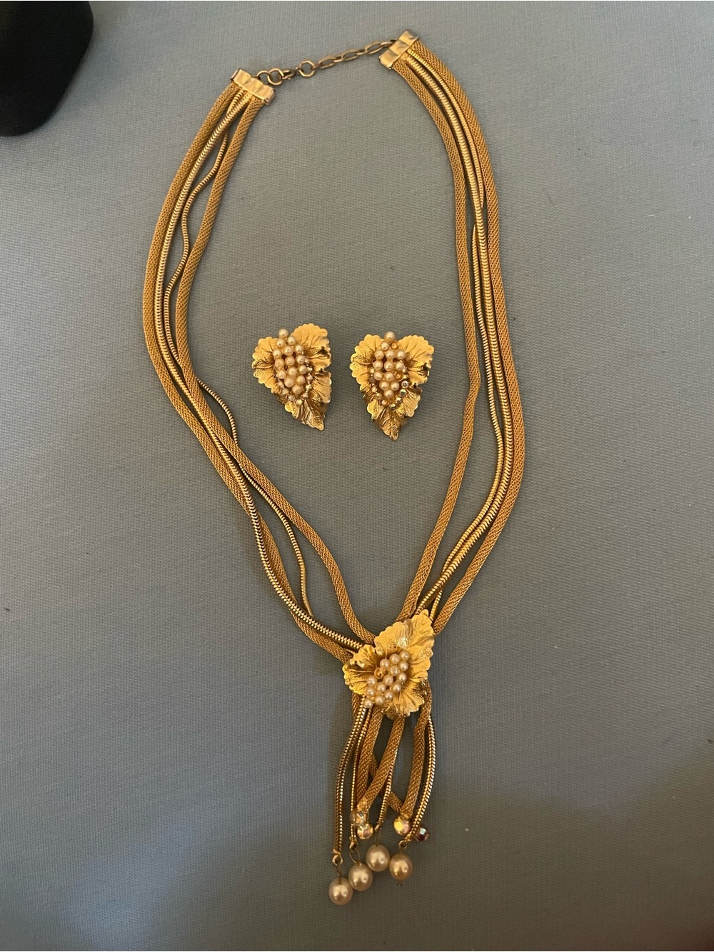 Vintage Slinky Mesh Rope Tassel Pearls Necklace and Earrings
